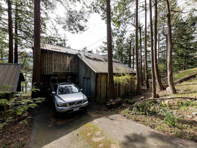 1591 Eagle Cliff Road, Bowen Island, BC, V0N 1G1 - 3