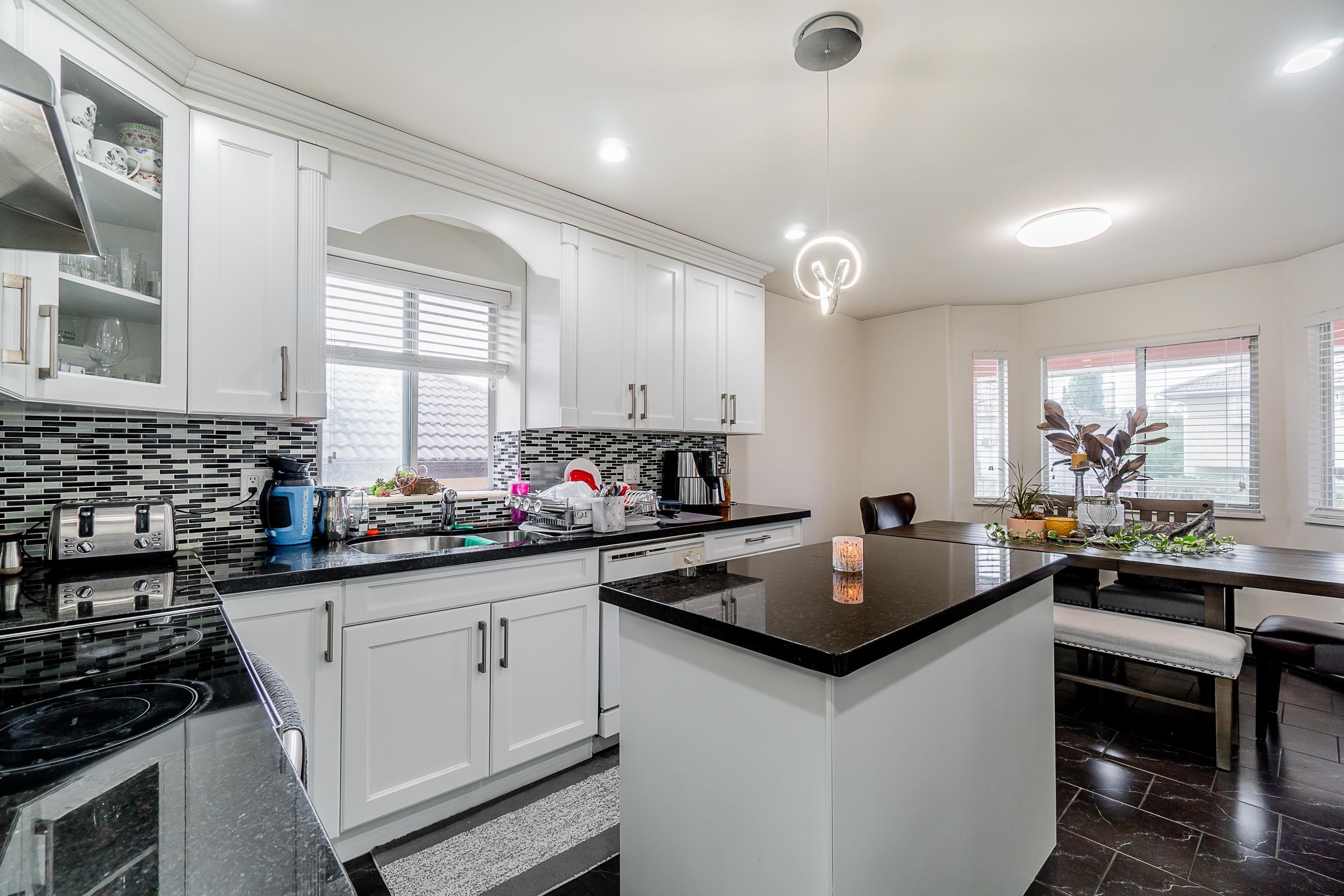 13761 91 Avenue, Surrey, BC, V3V 7Y5 - 10
