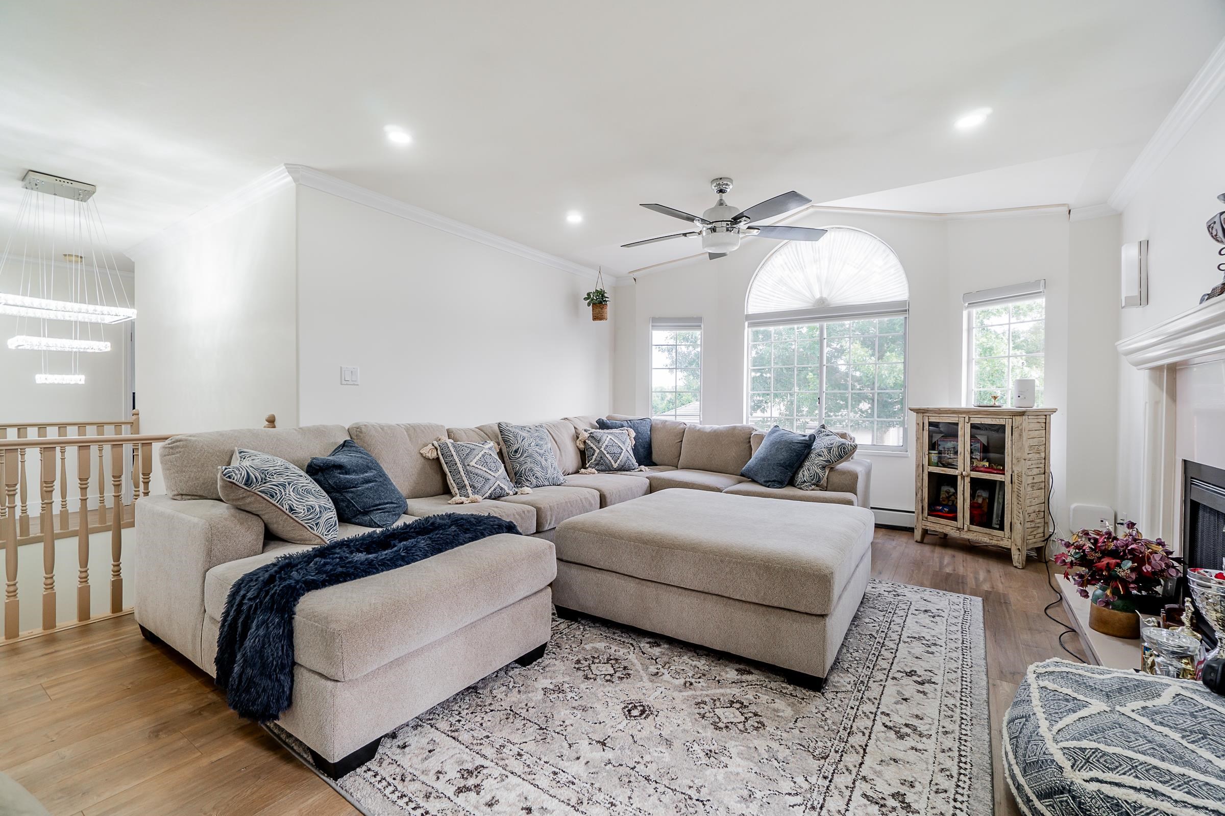 13761 91 Avenue, Surrey, BC, V3V 7Y5 - 14