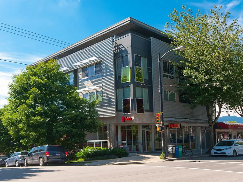 PH3 - 683 E 27th Avenue, Vancouver BC V5V 2K7