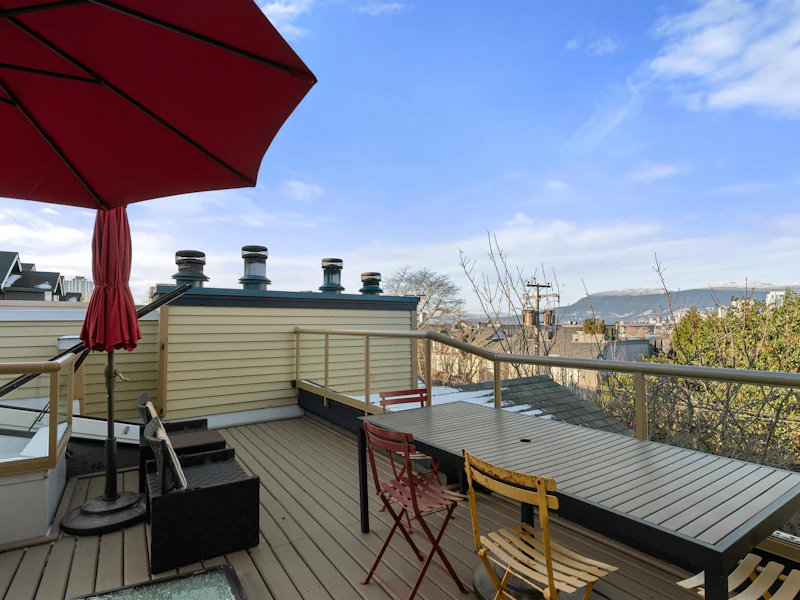 209 - 1100 W 7th Avenue, Vancouver BC V6H 1B4
