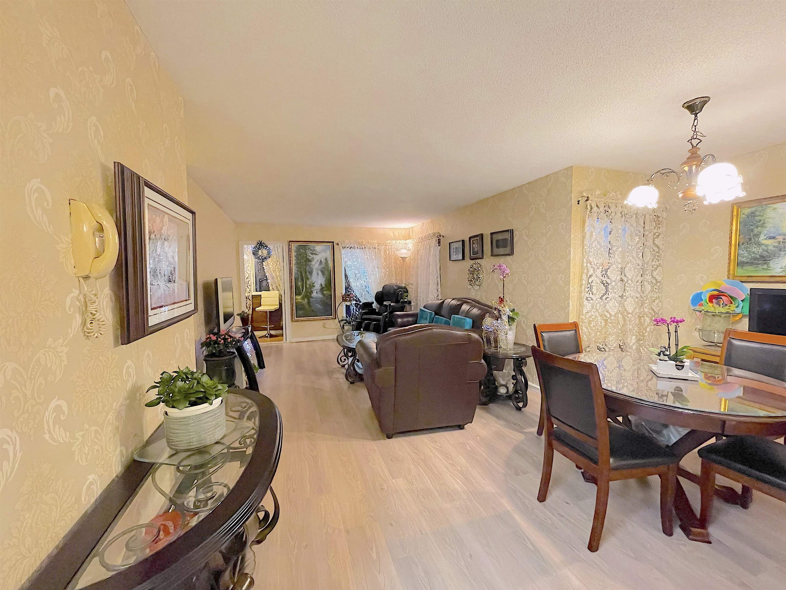 401-1065 W 72nd Avenue, Vancouver, BC, V6P 3C4