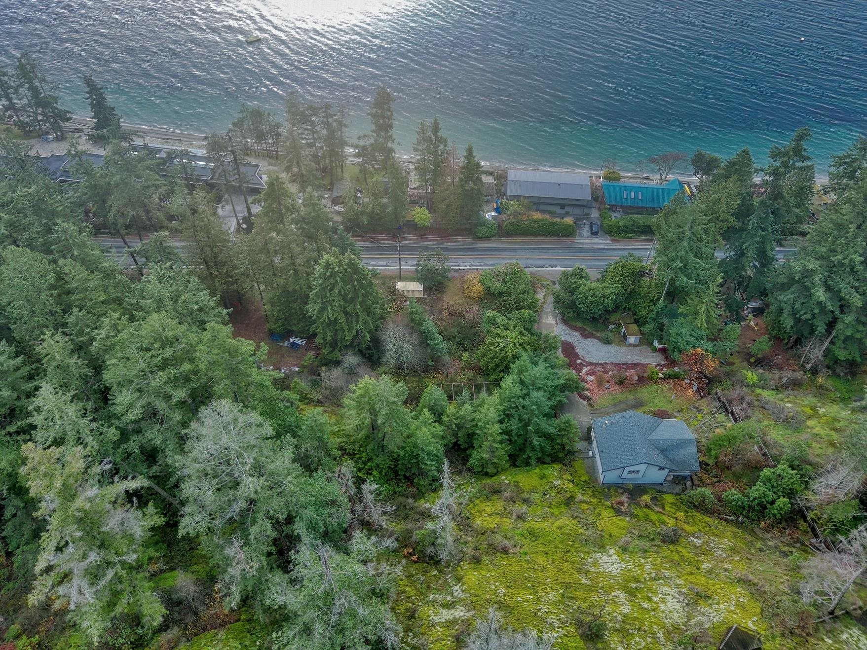 6812 Sunshine Coast Highway, Sechelt, BC, V7Z 0N1 - 8