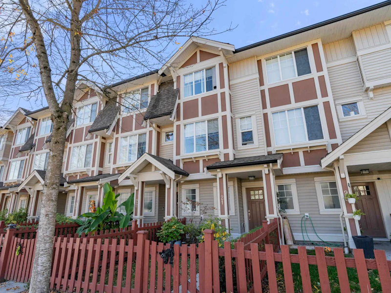21 - 10151 240th Street, Maple Ridge BC V2W 0G9