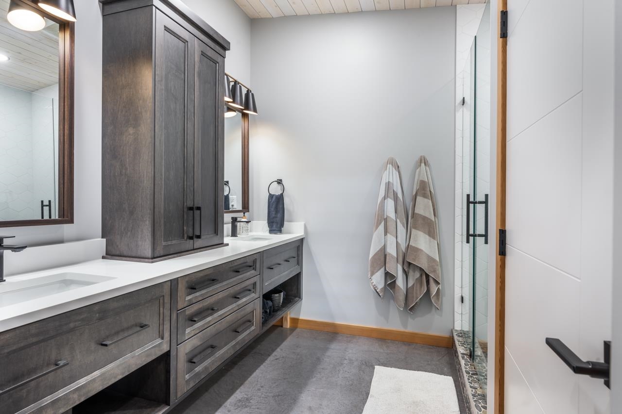 34184 Kirkpatrick Avenue, Mission, BC, V2V 0B4 - 32