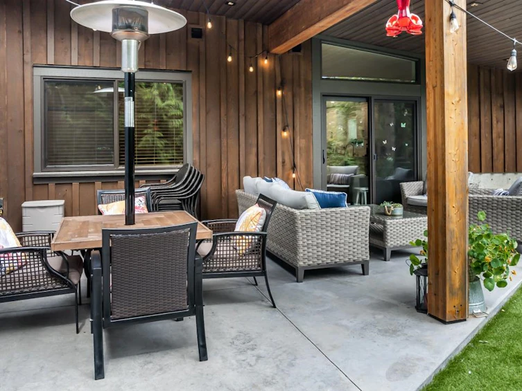 34184 Kirkpatrick Avenue, Mission, BC, V2V 0B4 - 34