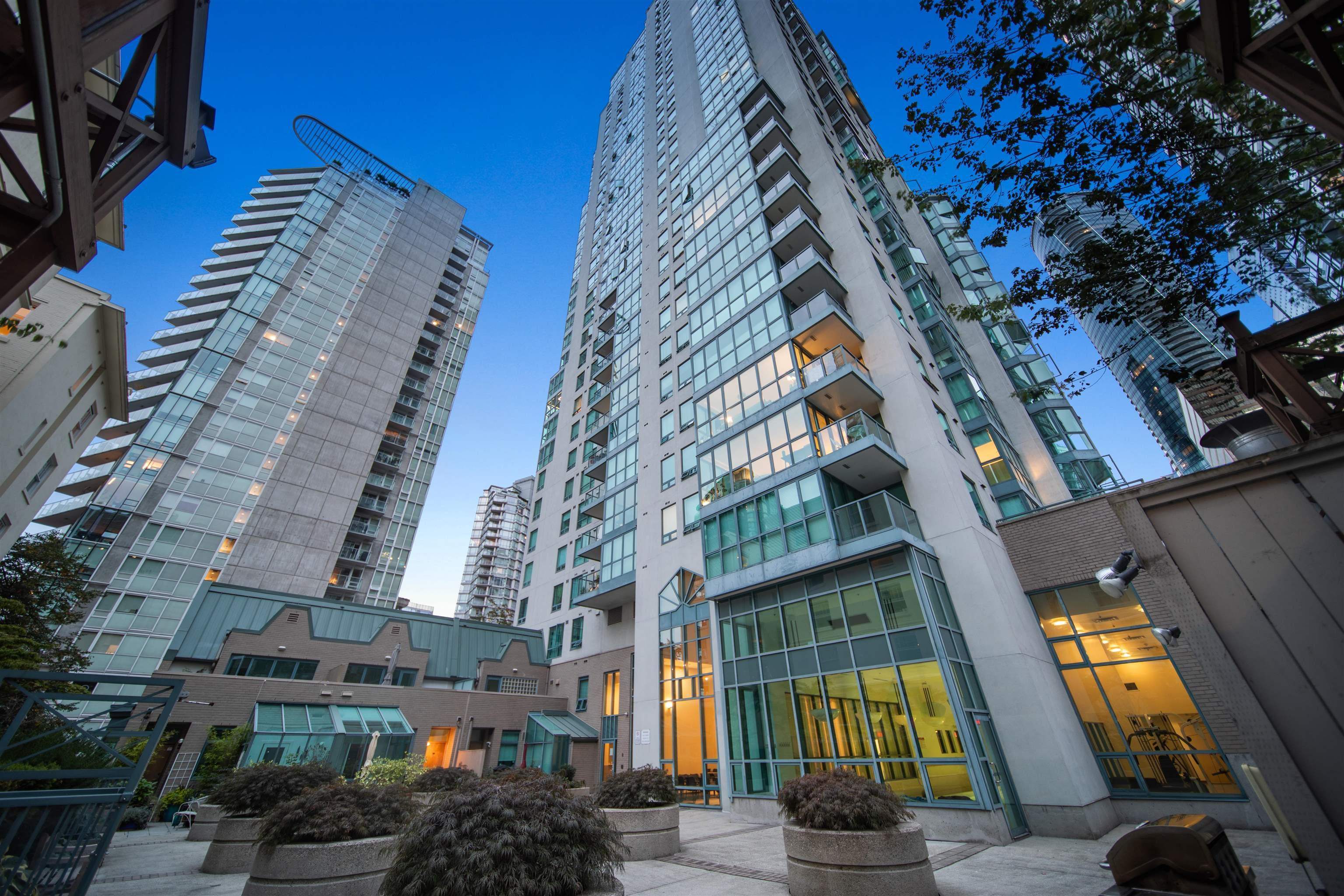 807-1238 Melville Street, Vancouver, BC, V6E 4N2