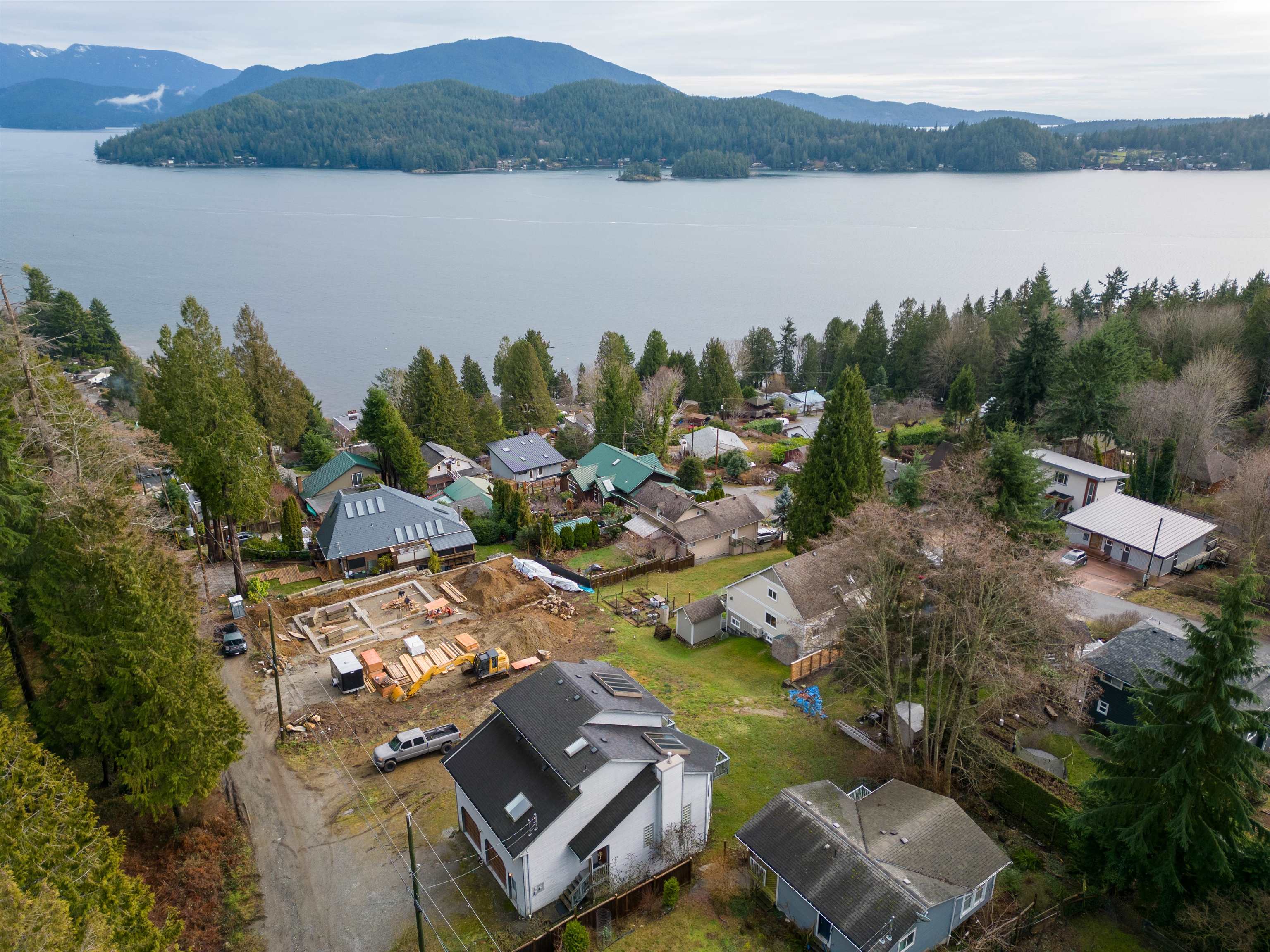 531 Central Avenue, Gibsons, BC, V0N 1V1