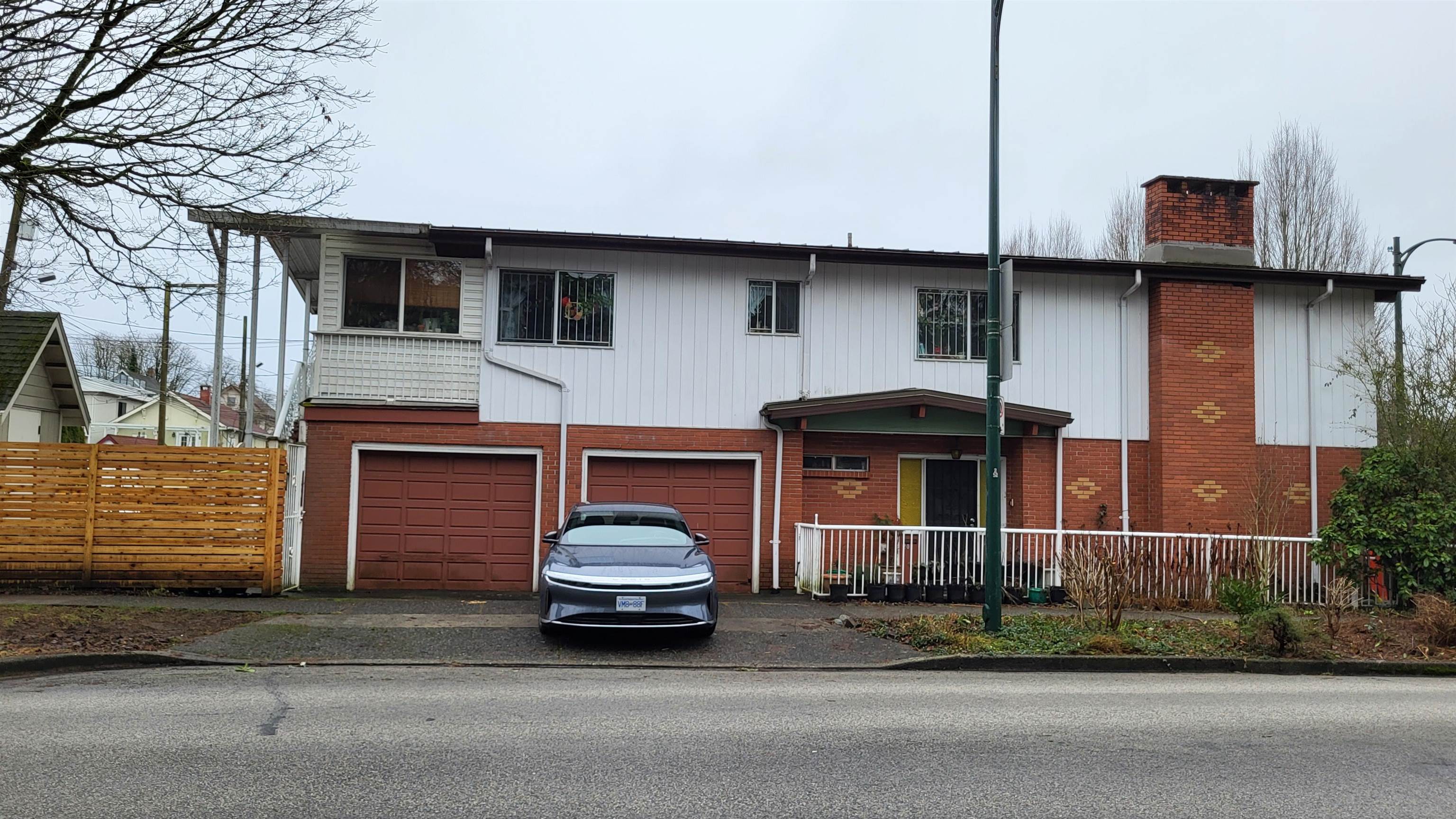 202 E 37th Avenue, Vancouver, BC, V5W 1E6