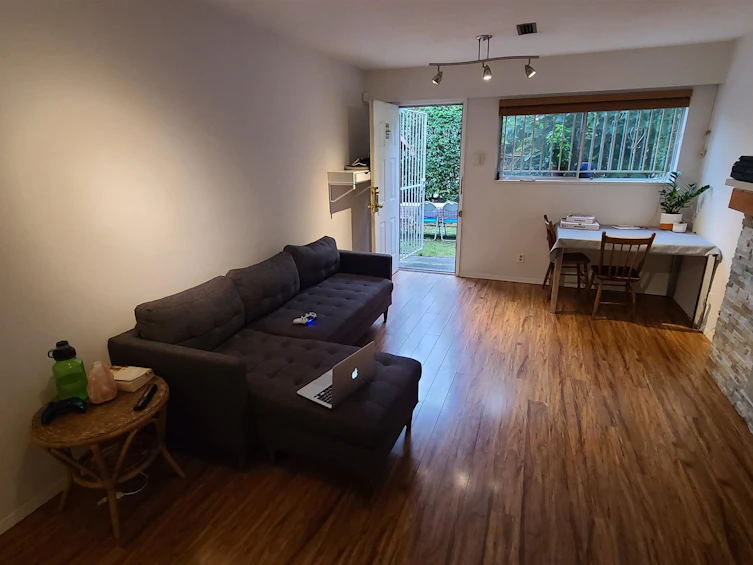 202 E 37th Avenue, Vancouver, BC, V5W 1E6 - 26
