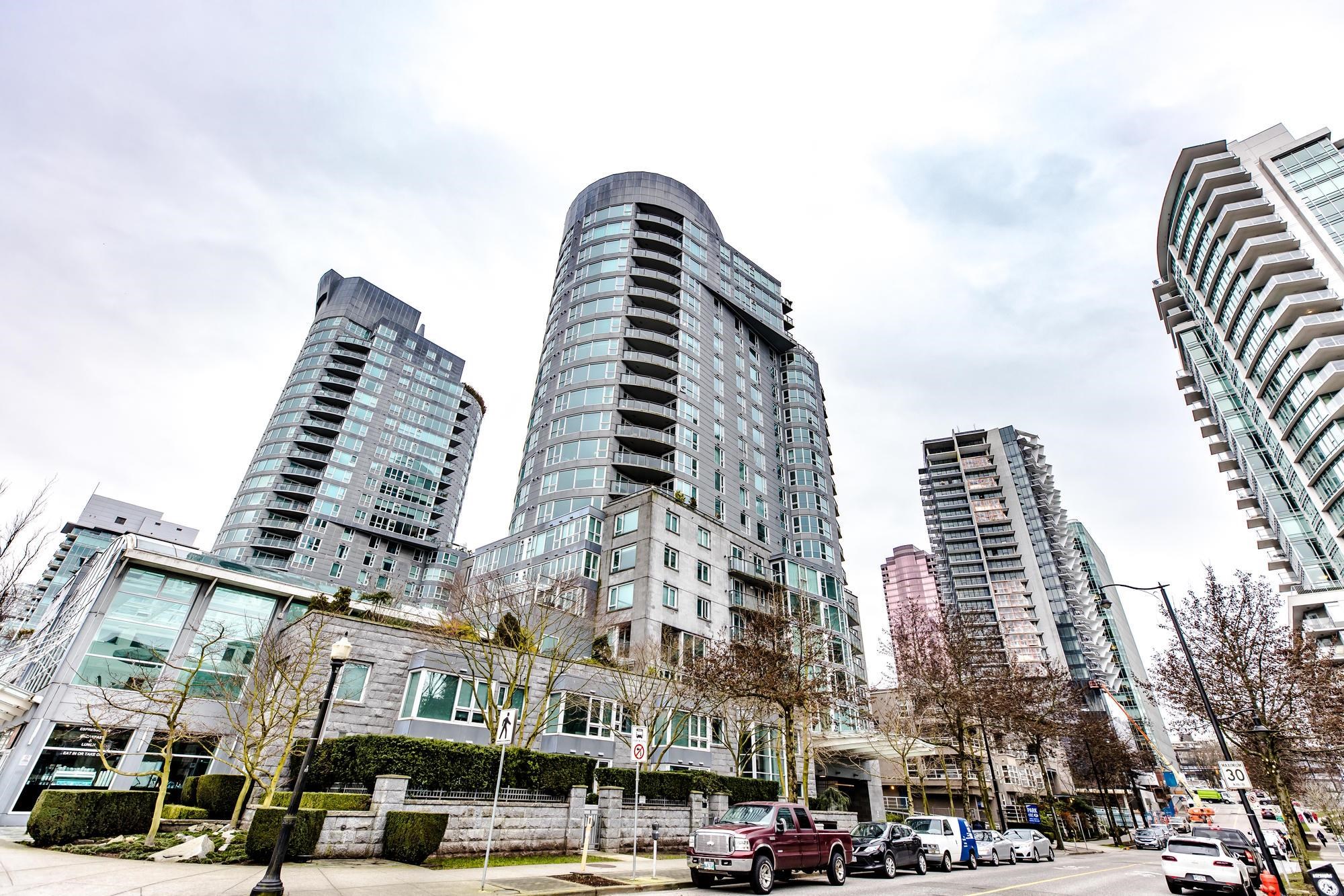 606-560 Cardero Street, Vancouver, BC, V6G 3E9