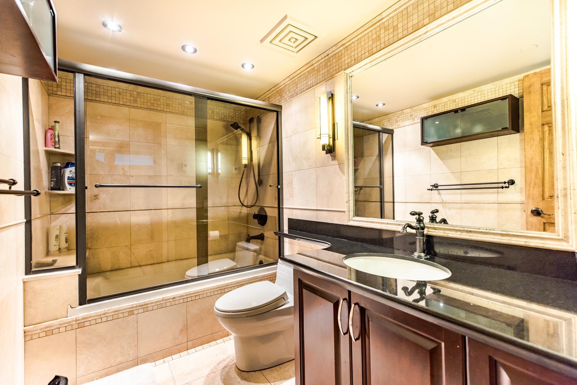 606-560 Cardero Street, Vancouver, BC, V6G 3E9 - 12