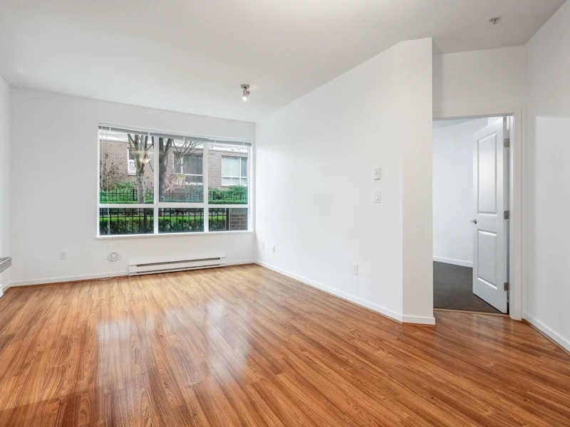 113 - 3551 Foster Avenue, Vancouver BC V5R 0A1