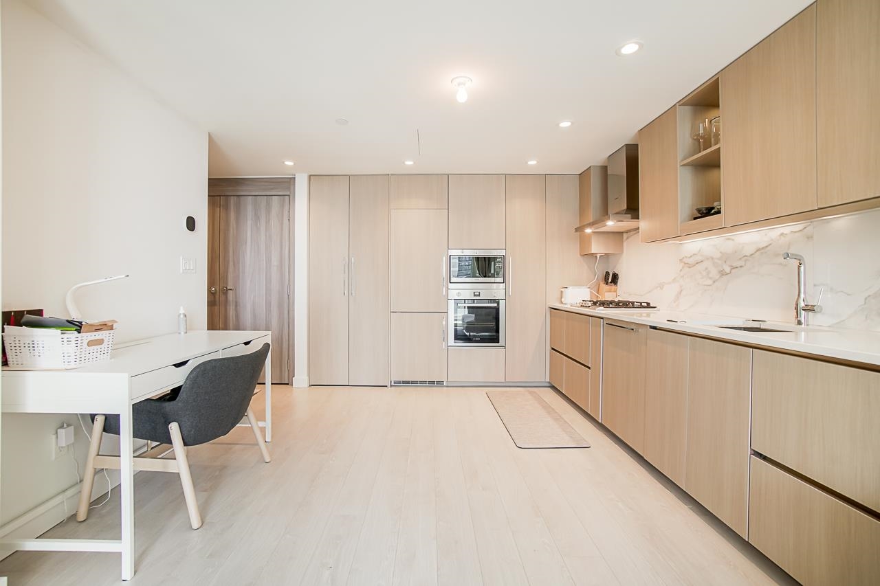 1001-9887 Whalley, Surrey, BC, V3T 0P4 - 18