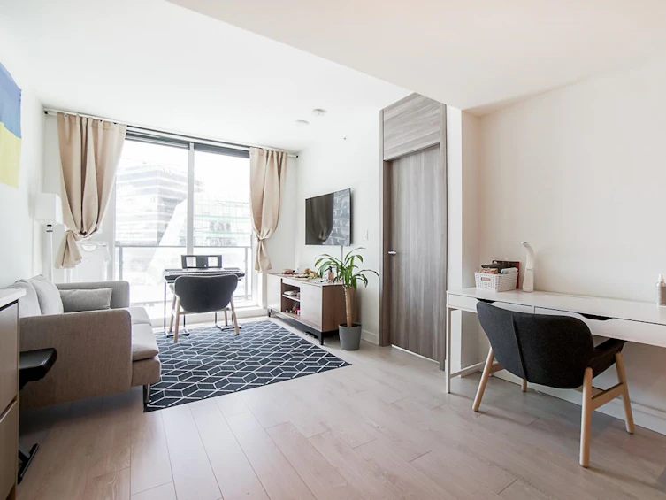 1001-9887 Whalley, Surrey, BC, V3T 0P4 - 21