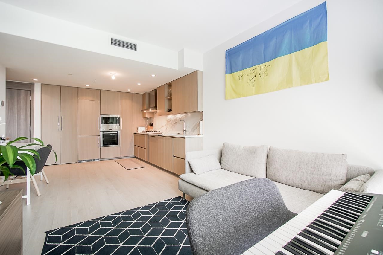 1001-9887 Whalley, Surrey, BC, V3T 0P4 - 23