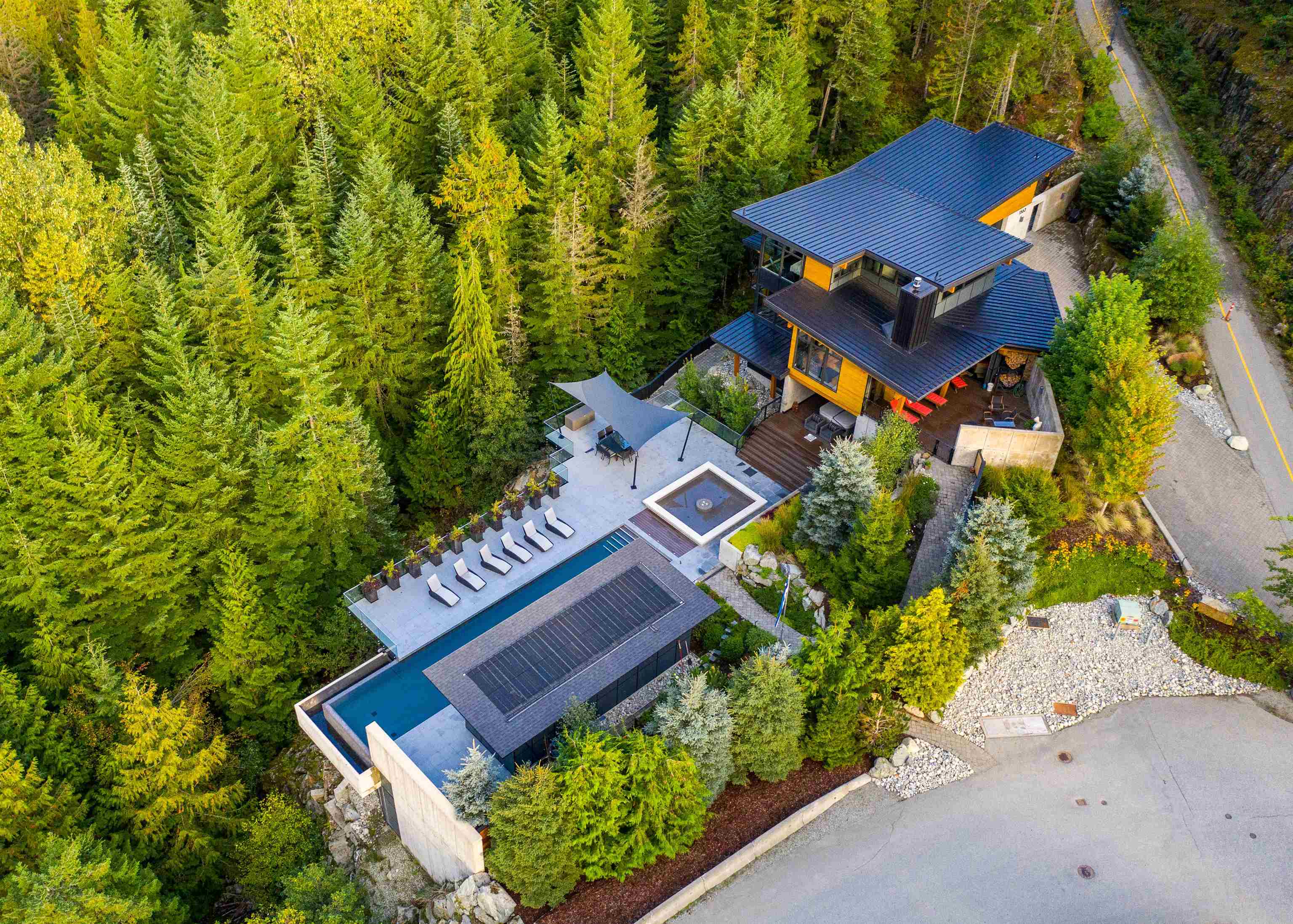 1563 Spring Creek Drive, Whistler, BC, V8E 0A2 - 34