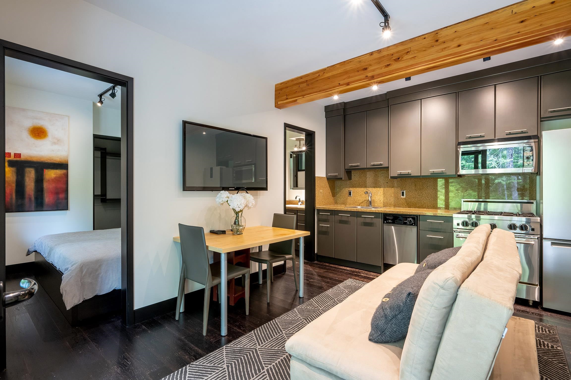1563 Spring Creek Drive, Whistler, BC, V8E 0A2 - 37