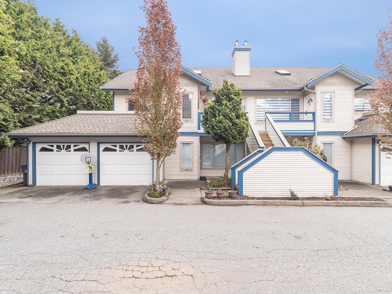 222-7837 120a Street, Surrey, BC, V3W 0W9