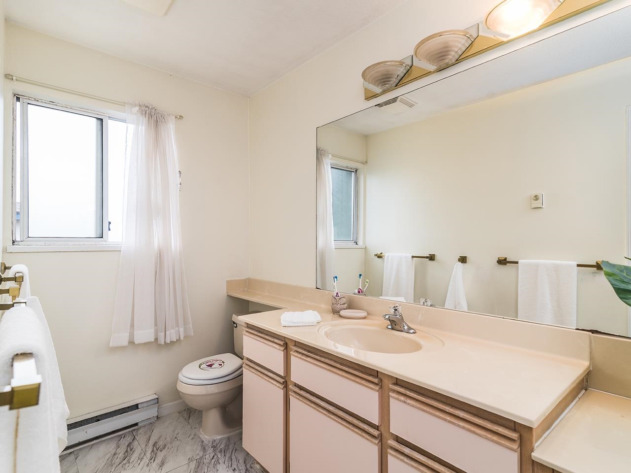 222-7837 120a Street, Surrey, BC, V3W 0W9 - 29