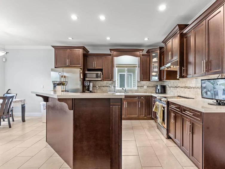 3114 Engineer Crescent, Abbotsford, BC, V4X 0A7 - 10