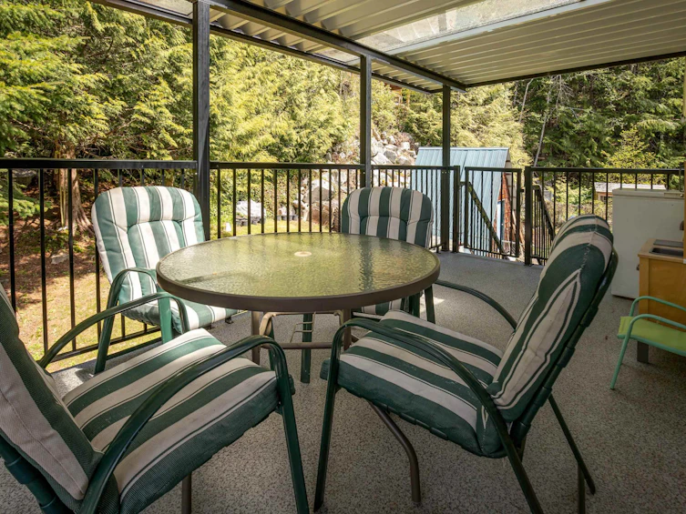 40756 Peebles Place, Squamish, BC, V0N 1T0 - 30