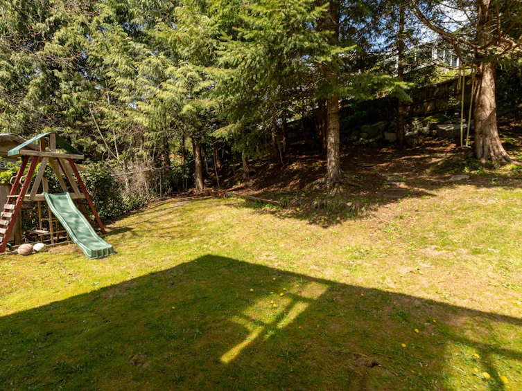 40756 Peebles Place, Squamish, BC, V0N 1T0 - 34