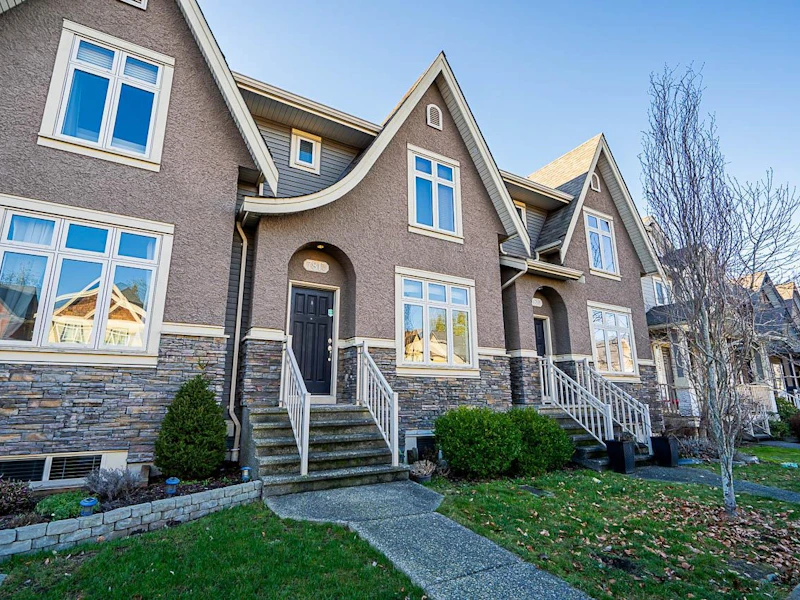 7813 211b Street, Langley BC V2Y 0K6