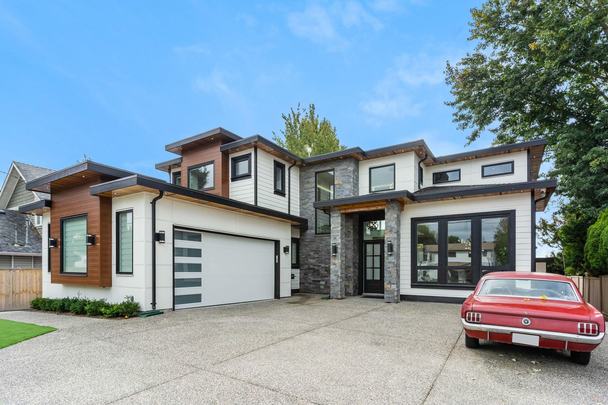 14258 71 Avenue, Surrey, BC, V3W 2L1