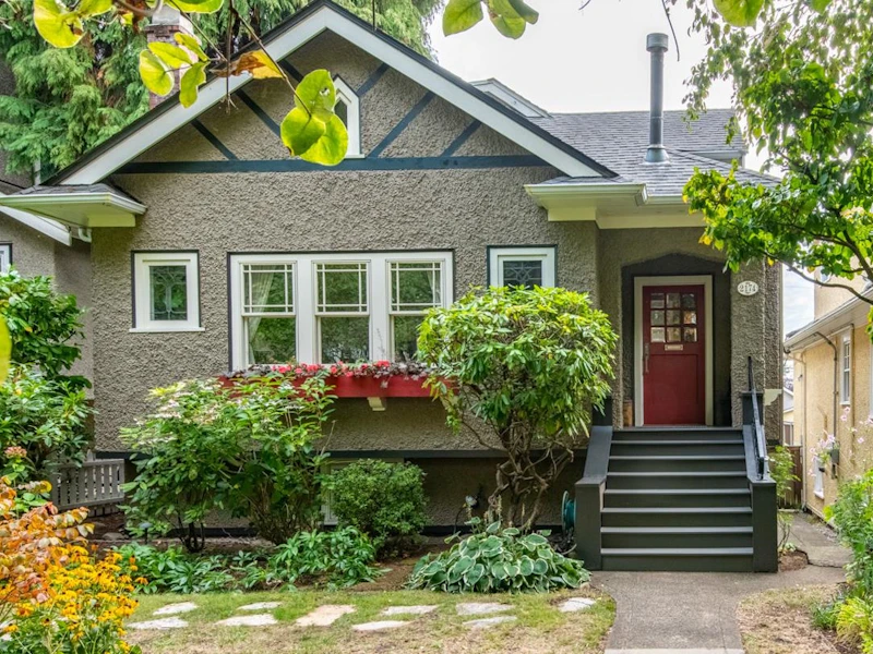 2174 W 48th Avenue, Vancouver BC V6M 2P5
