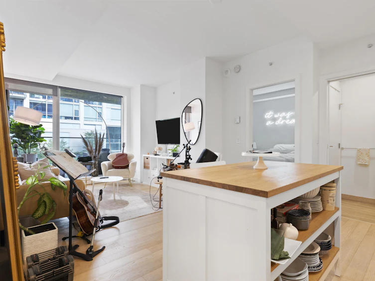 506-1480 Howe Street, Vancouver, BC, V6Z 0G5