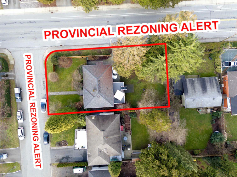 2882 Masefield Road, North Vancouver, BC, V7K 2A2