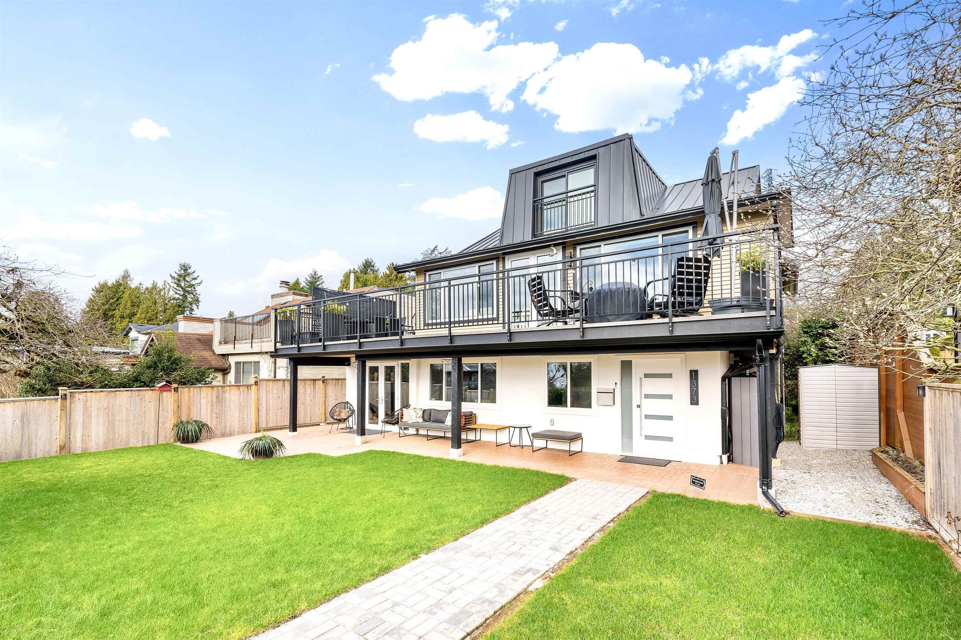 1373 Haywood Avenue, West Vancouver, BC, V7T 1V4