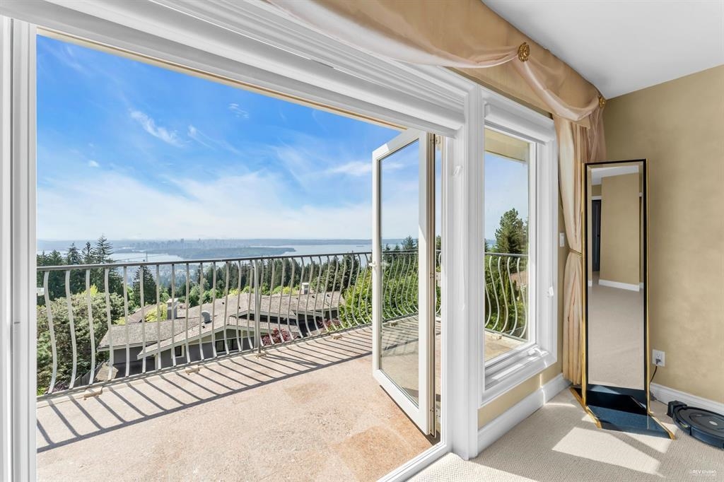 1528 Errigal Place, West Vancouver, BC, V7S 3H1 - 21