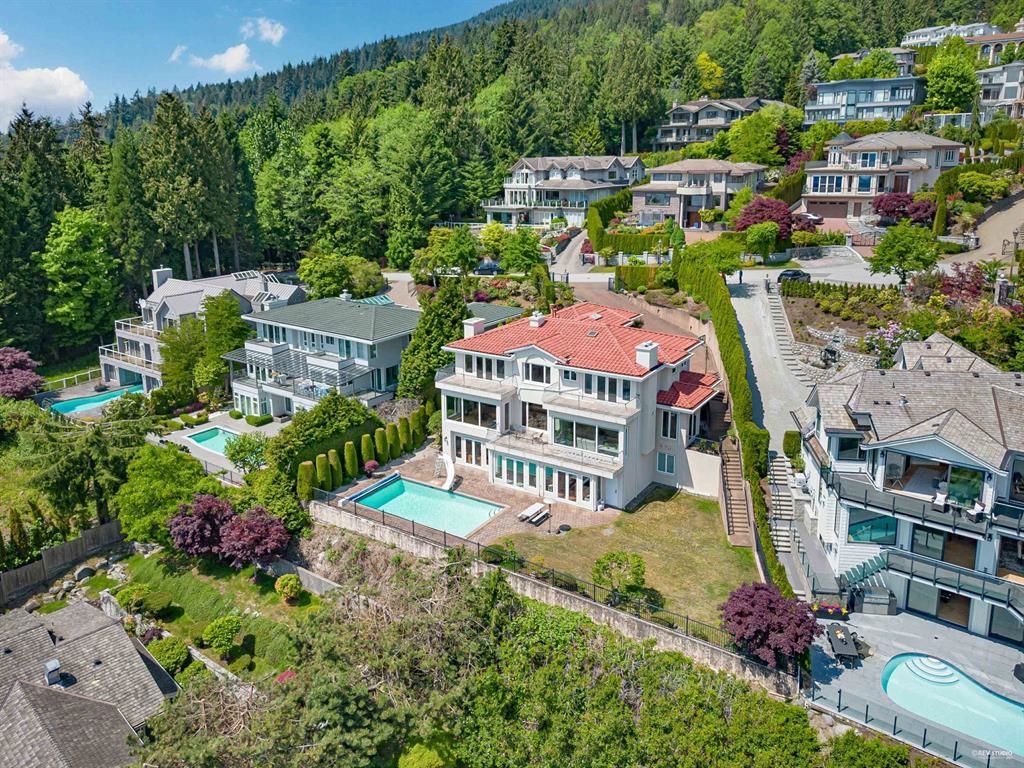 1528 Errigal Place, West Vancouver, BC, V7S 3H1 - 35