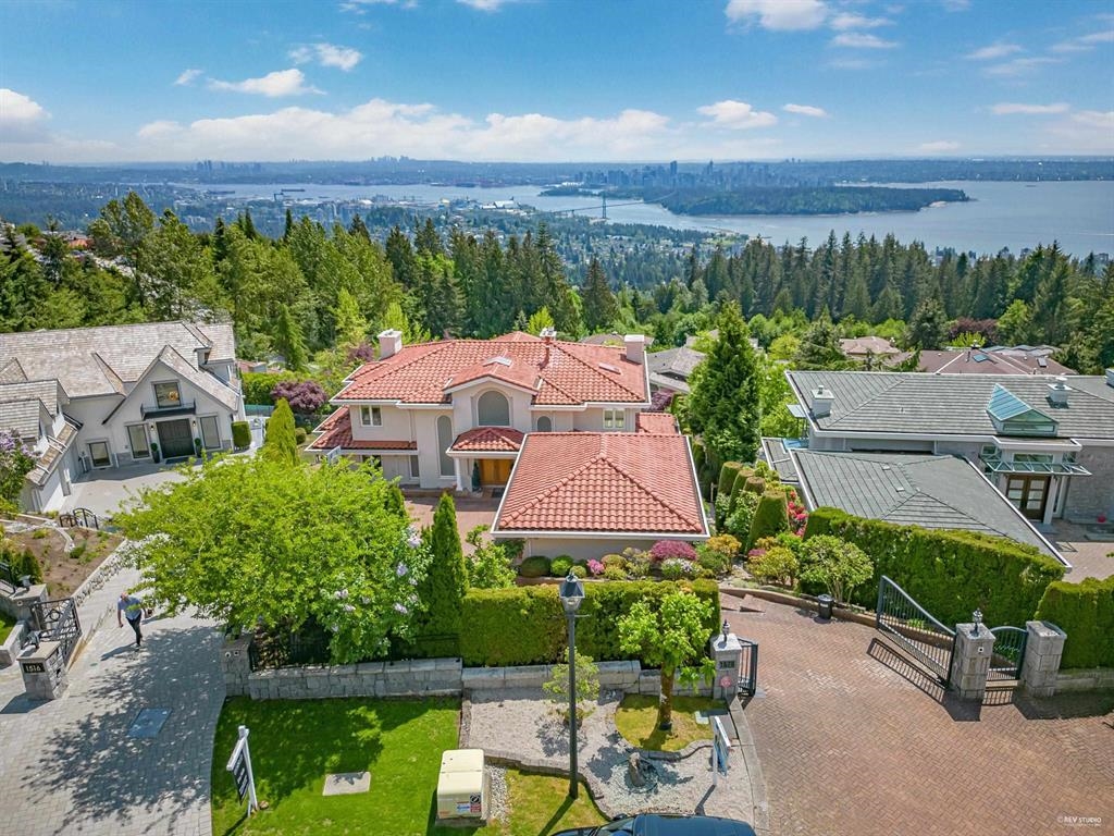 1528 Errigal Place, West Vancouver, BC, V7S 3H1 - 37
