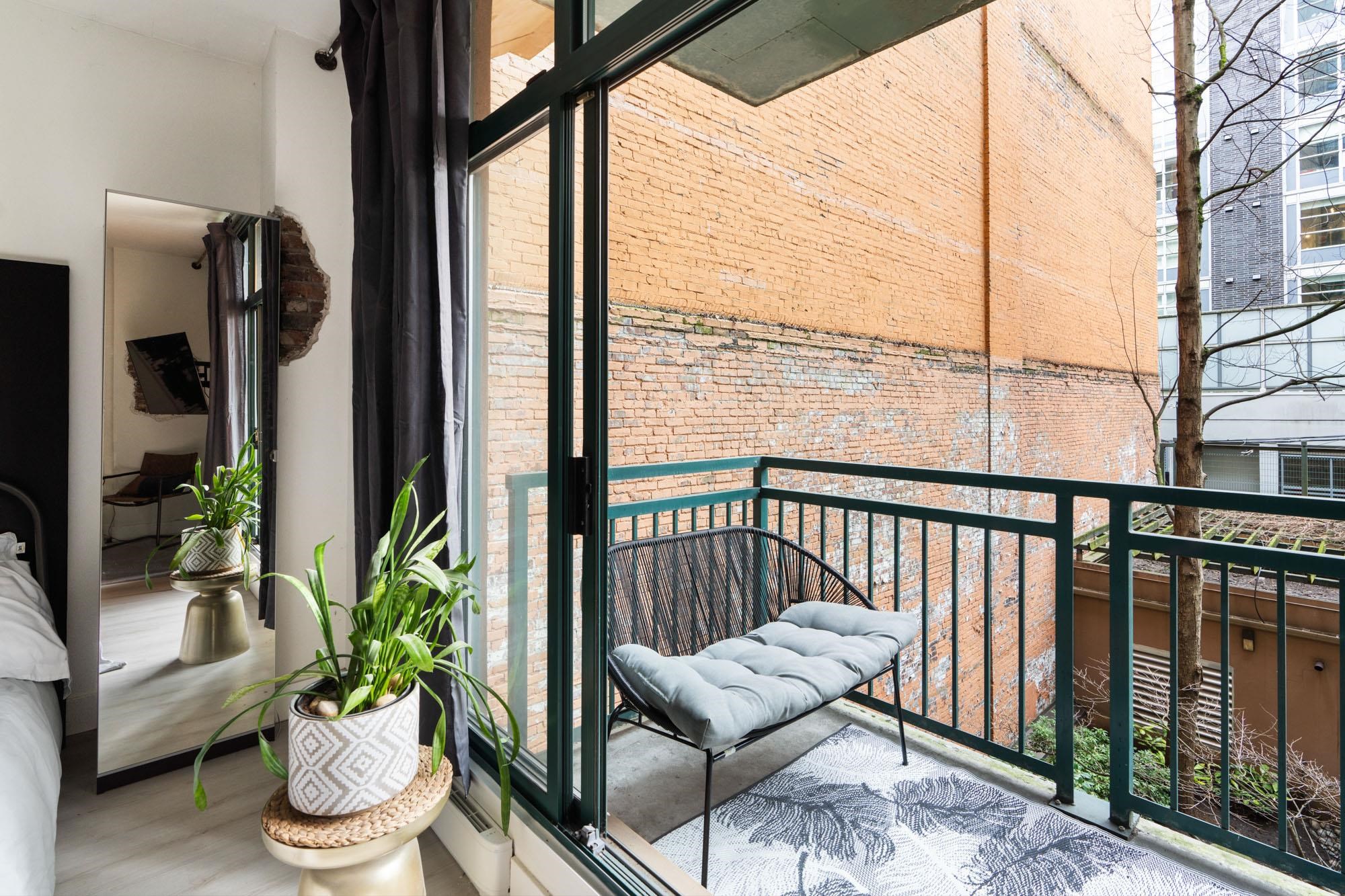 212-22 East Cordova Street, Vancouver, BC, V6A 4G8 - 4