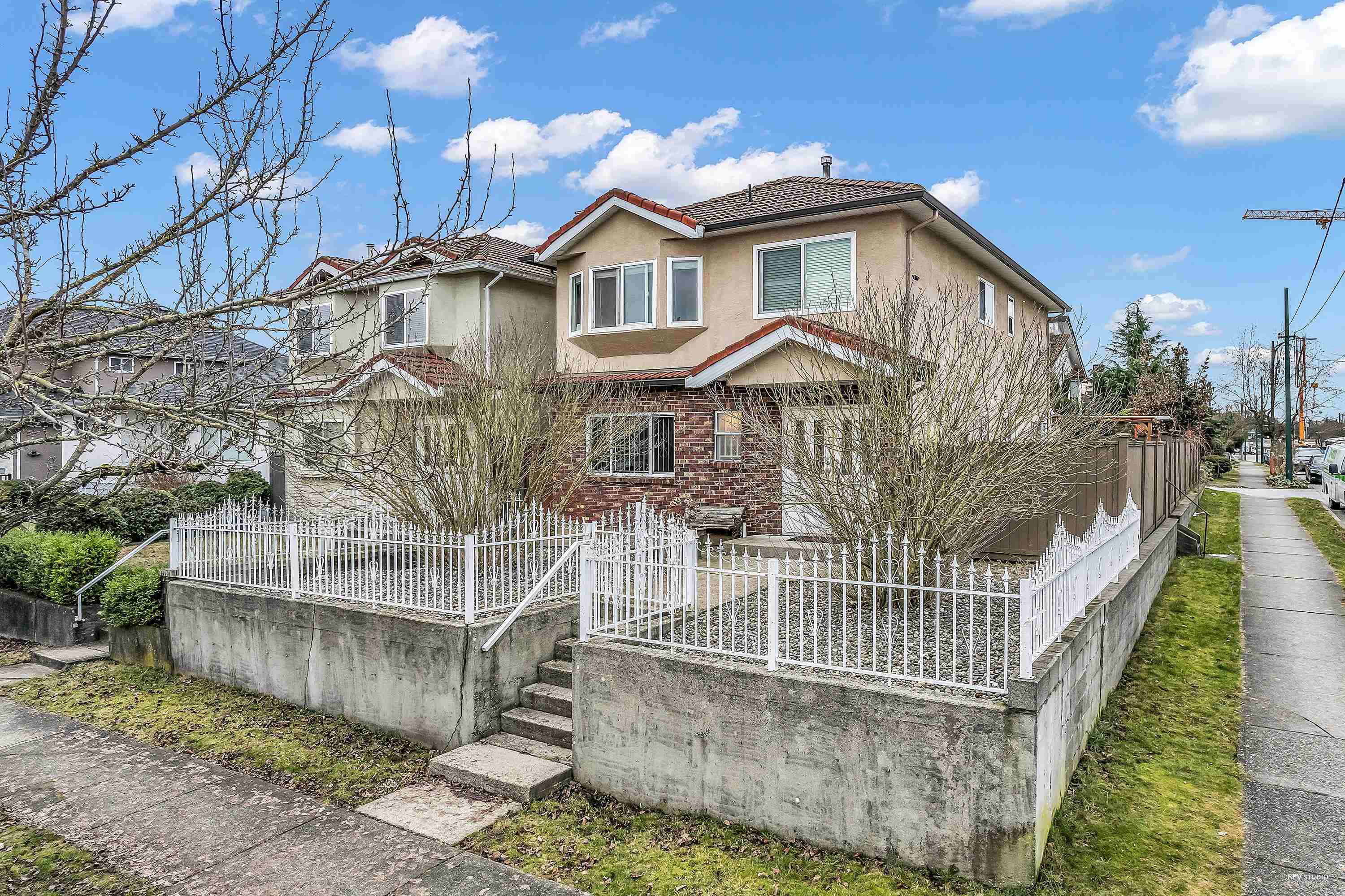 2808 Horley Street, Vancouver, BC, V5R 4R9 - 3