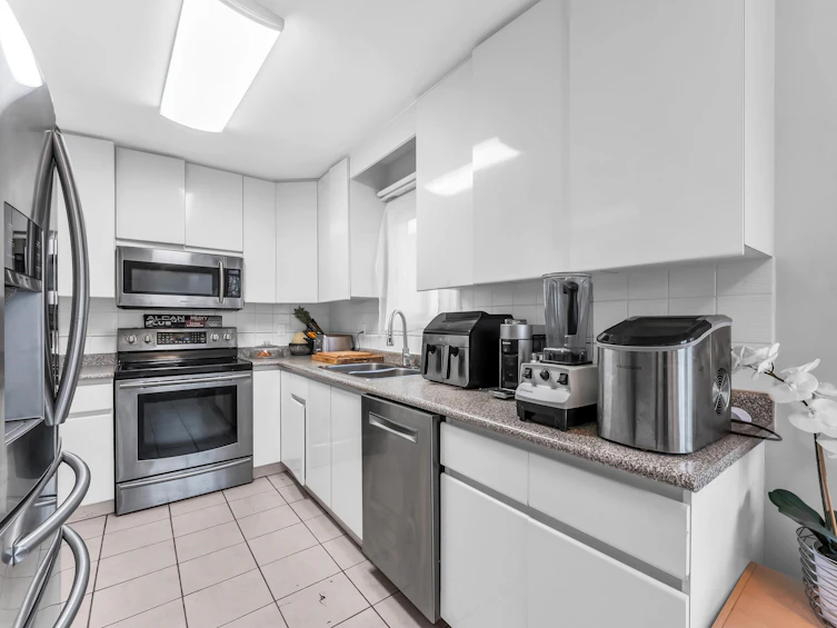 2808 Horley Street, Vancouver, BC, V5R 4R9 - 23