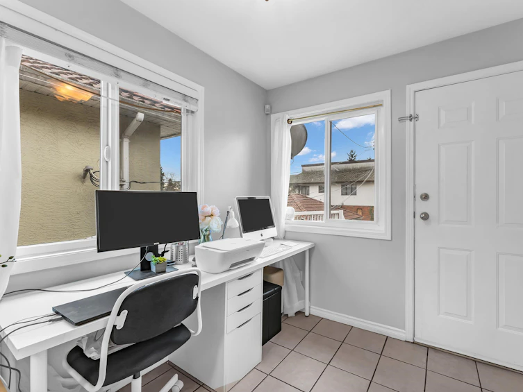 2808 Horley Street, Vancouver, BC, V5R 4R9 - 24