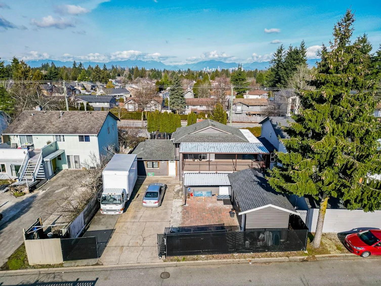 13076 64 Avenue, Surrey, BC, V3W 1X7 - 35