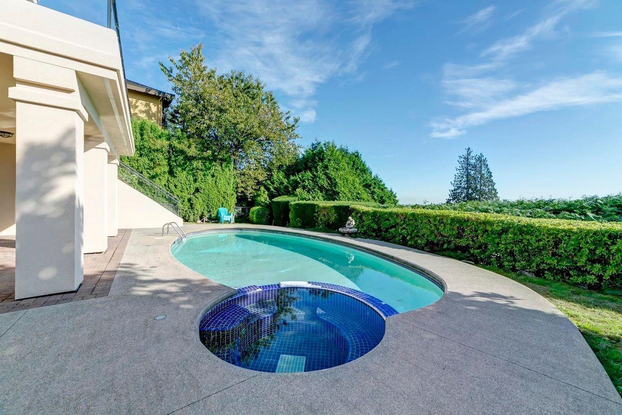 2336 Westhill Drive, West Vancouver, BC, V7S 2Z5 - 3