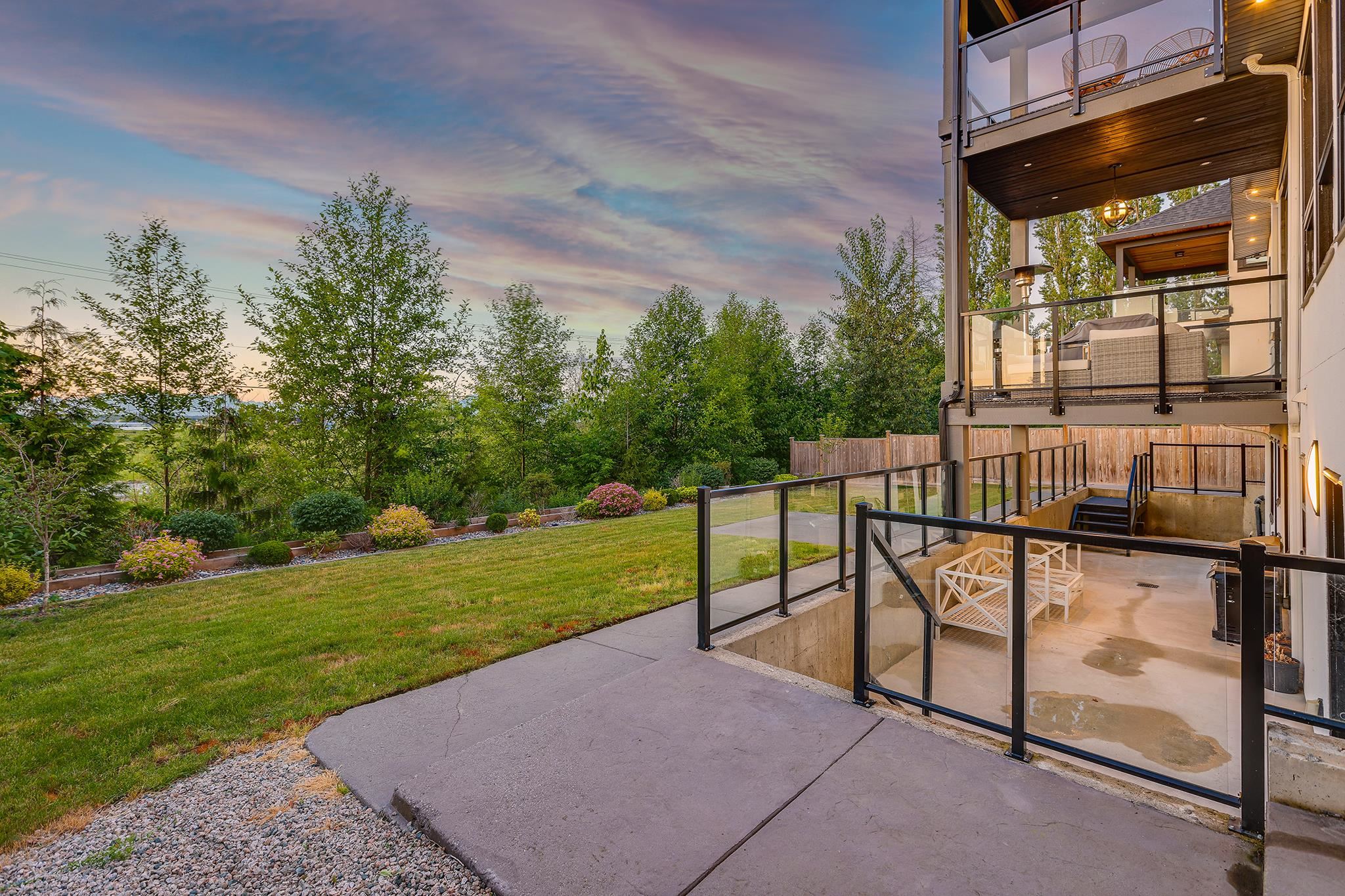16687 31b Avenue, Surrey, BC, V3Z 0P9 - 38