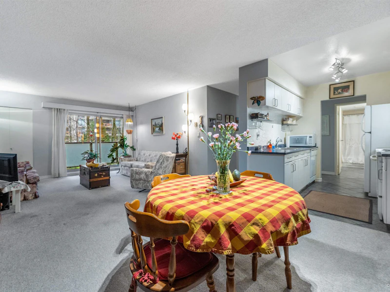 320 - 4373 Halifax Street, Burnaby BC V5C 5Z2