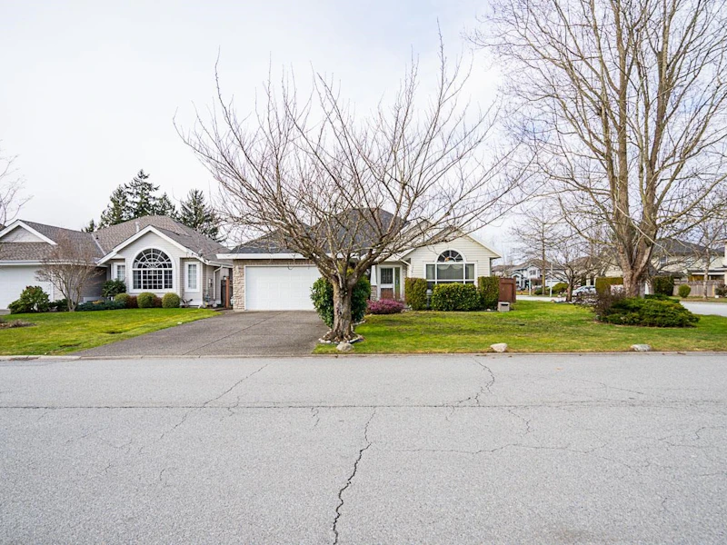 6095 170th Street, Surrey BC V3S 3Y7