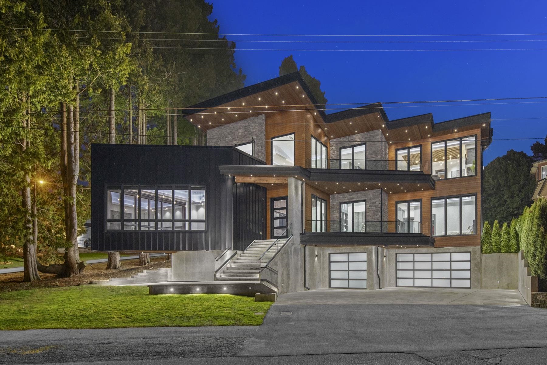 1794 Ocean Park Road, Surrey, BC, V4A 3L9
