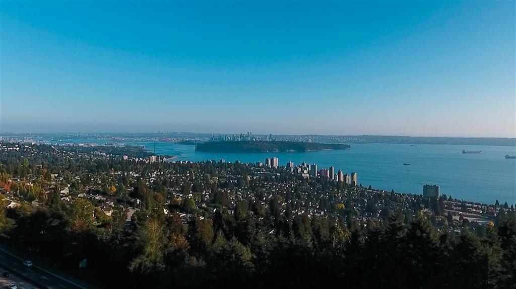 2465 Skilift Road, West Vancouver, BC, V7S 2T5