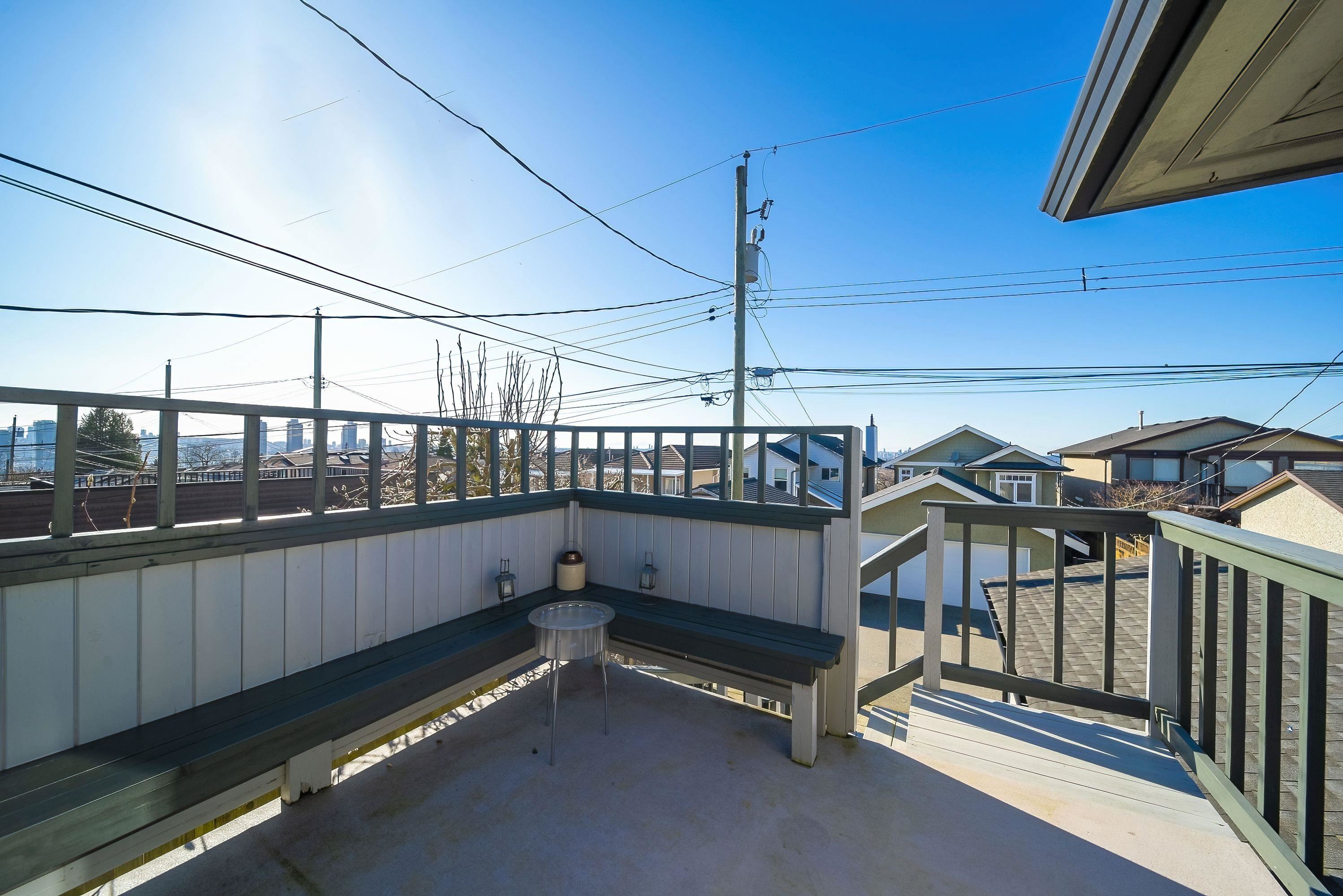 21 Glynde Avenue, Burnaby, BC, V5B 3J3 - 5