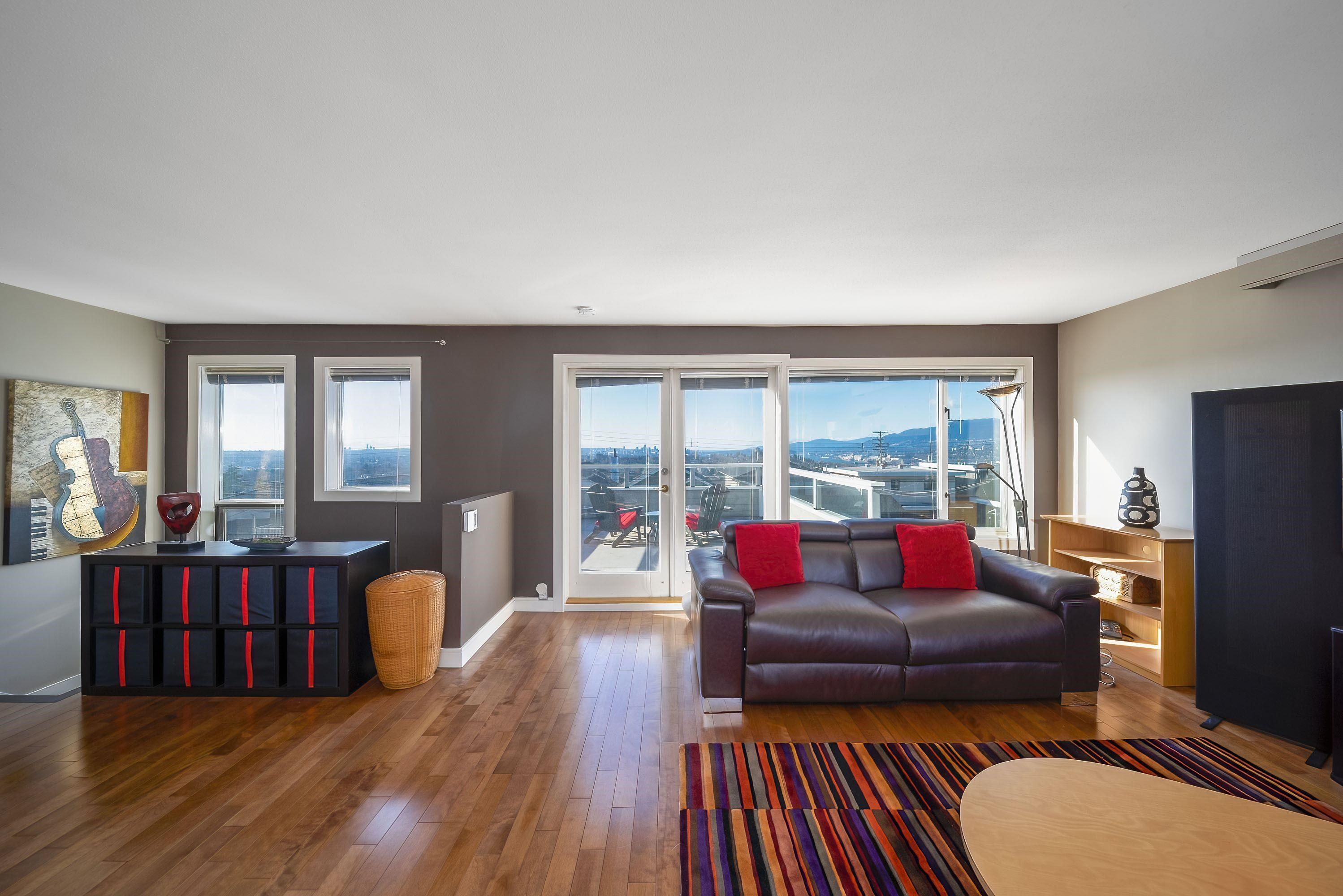 21 Glynde Avenue, Burnaby, BC, V5B 3J3 - 6