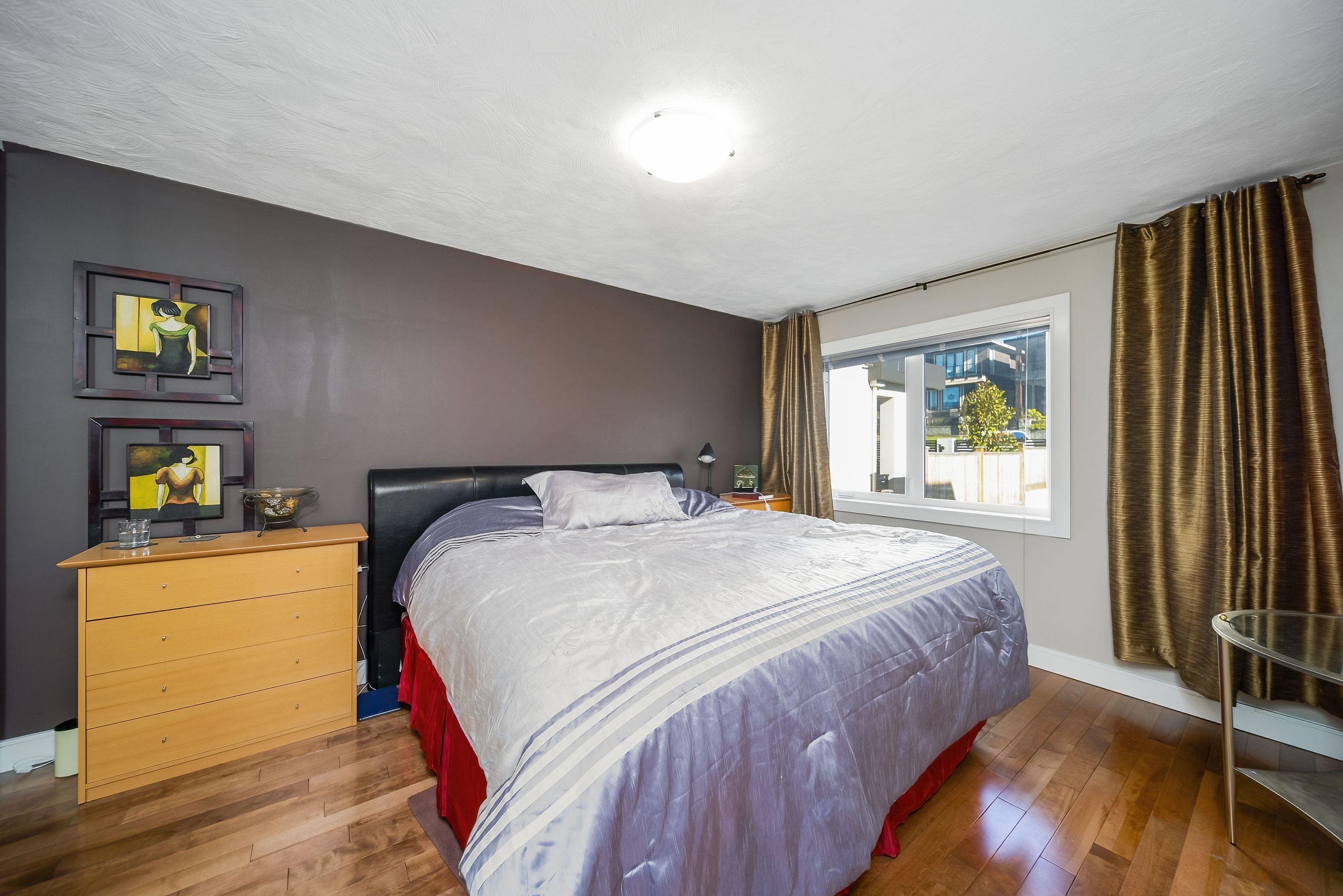 21 Glynde Avenue, Burnaby, BC, V5B 3J3 - 9
